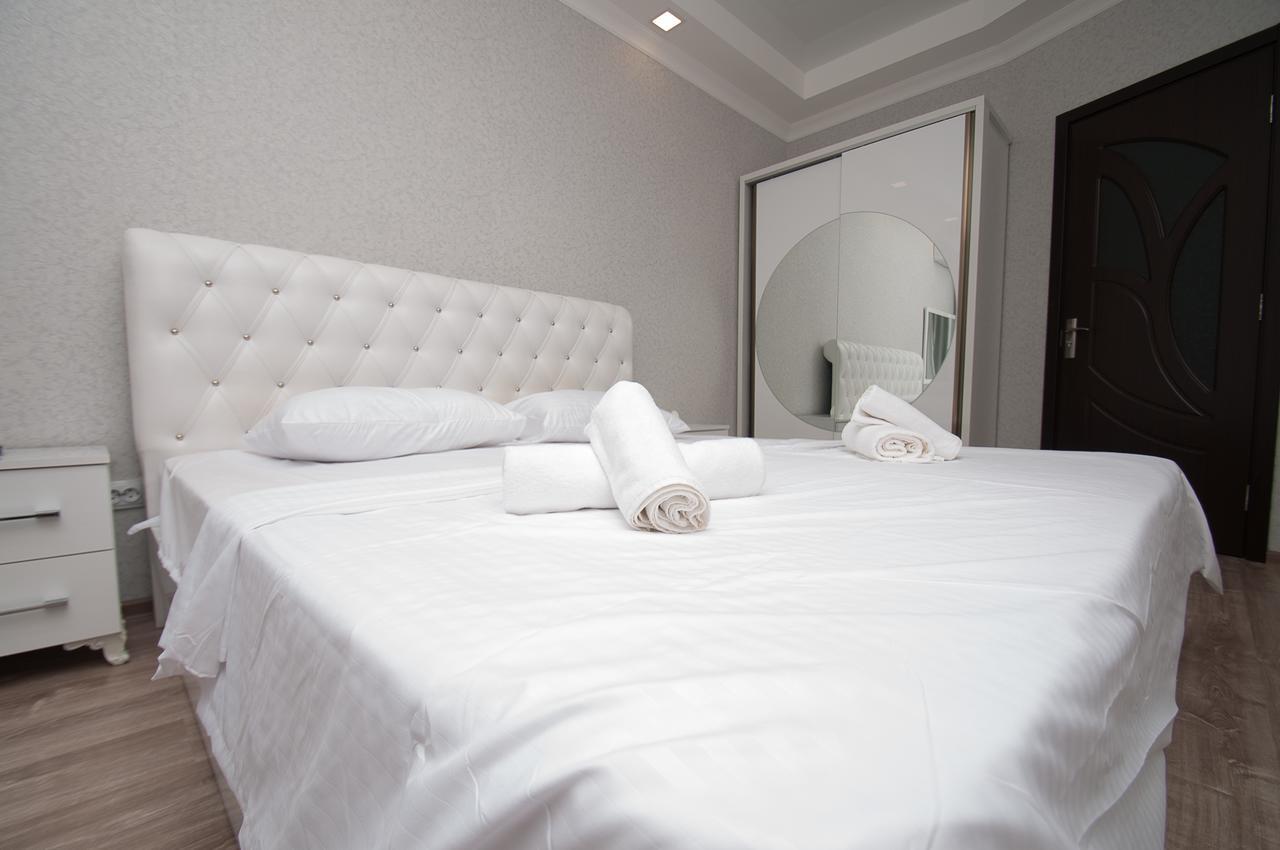 Sea Appart Hotel In The City Center Batumi Exterior foto
